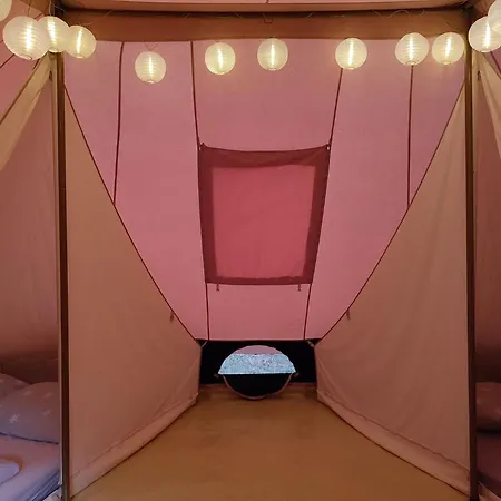 Rent-a-fairytale Tent 