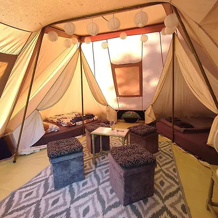 Rent-a-fairytale Tent 
